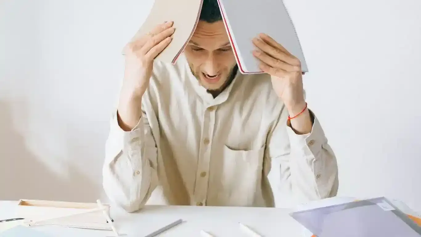 El Burnout como Riesgo Operativo